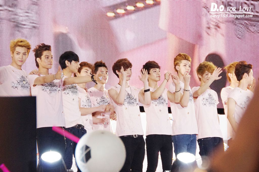 2013年7月31日 16:26   关注   exo_2012台湾smtown_高清饭拍_看图