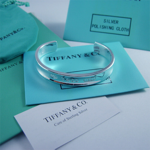 tiffany&co logo,tiffany&cologo 半岛°,蓝礼盒 tiffany&co 三年,tiffany&co,蓝色