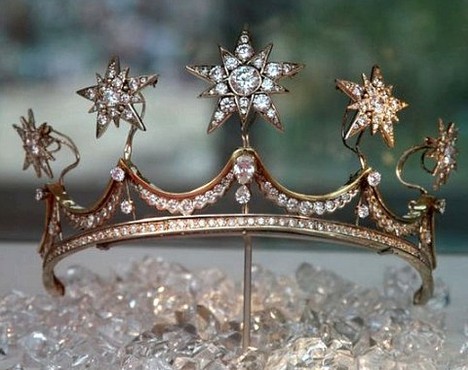 【各国珍稀王冠 精美图赏】