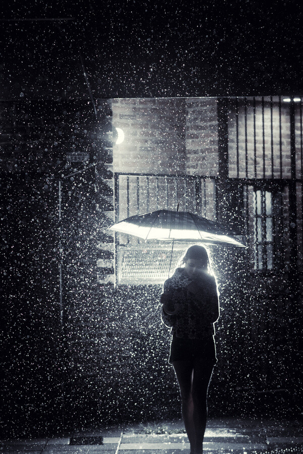 雨中人图片失落图片