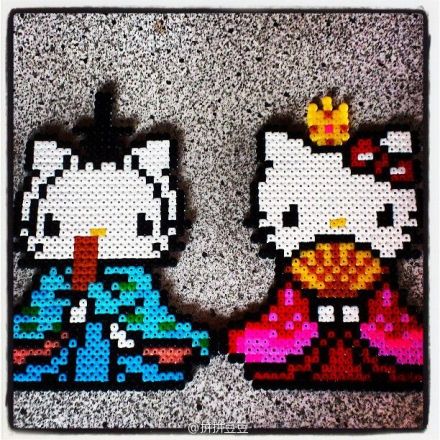 hellokitty变异造型 更多kitty拼拼豆豆造型及图纸请查看上下微博 #拼