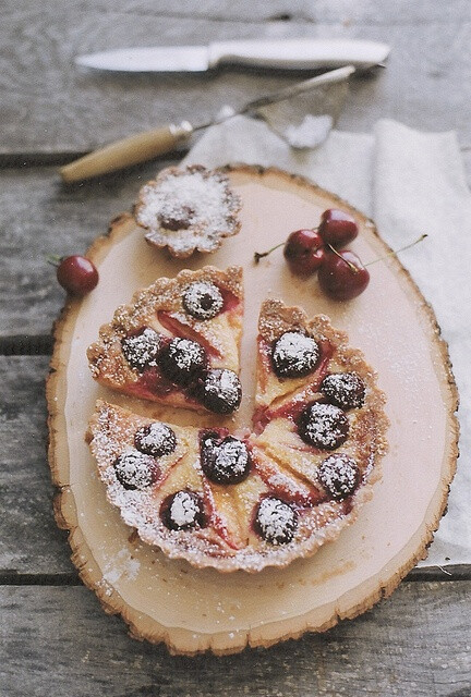 cherry tart