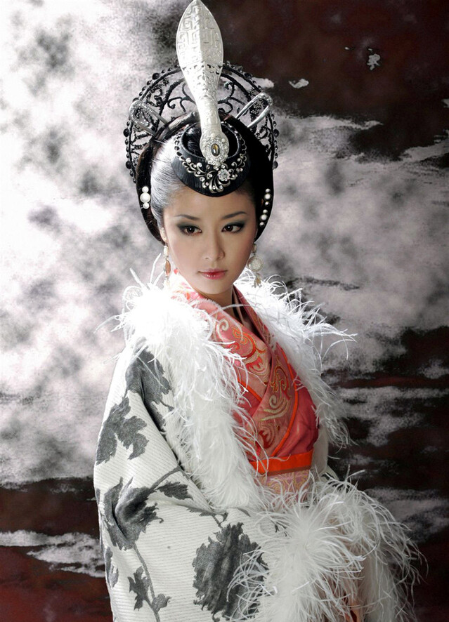 56个民族56个美女,既长知识又养眼!