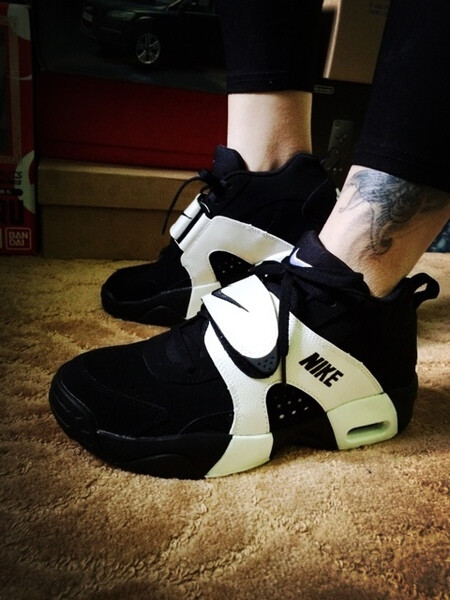 正品air veer gs女子篮球鞋黑白情侣鞋权志龙球鞋599213-001-003