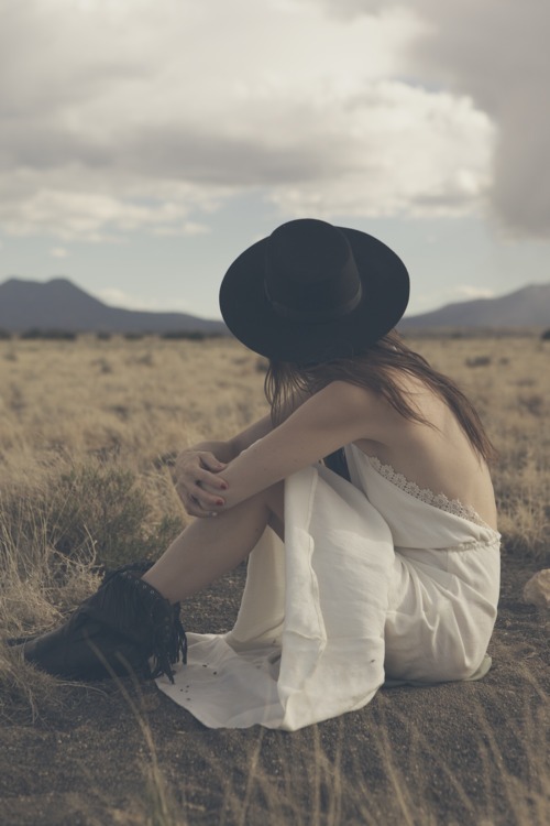 你的背影,是我执念至深的风景 唯美美女背