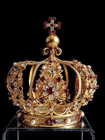 法国王室王冠图片