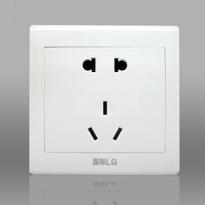 插拔顺畅 值得购买