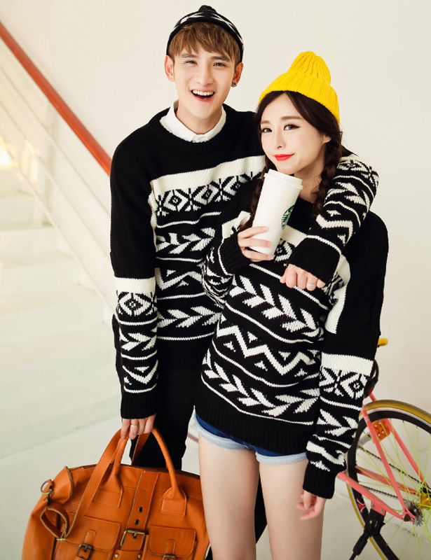 韩版民族风几何毛线衫男女学院复 新潮情侣装 www.shijitao.com