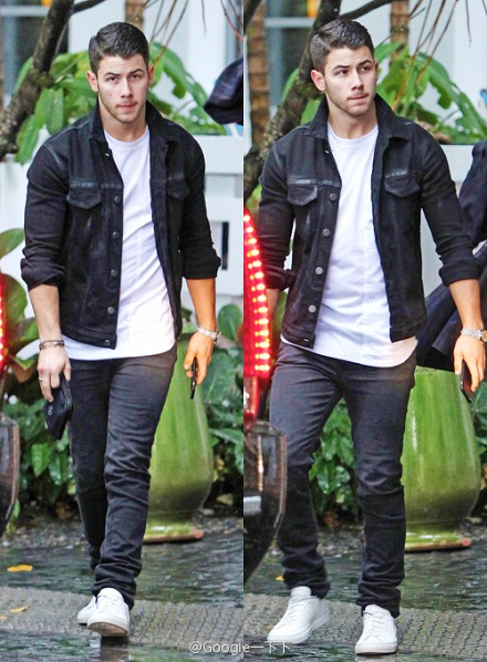 nick jonas
