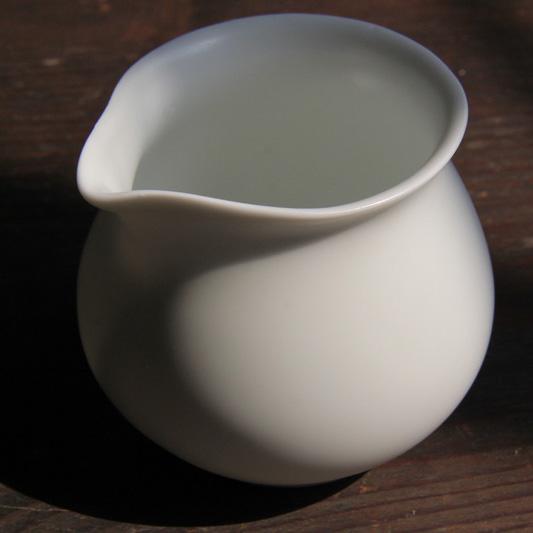大瓷馆 无光白青釉 陶瓷公道杯 功夫茶匀杯 景德镇分茶器