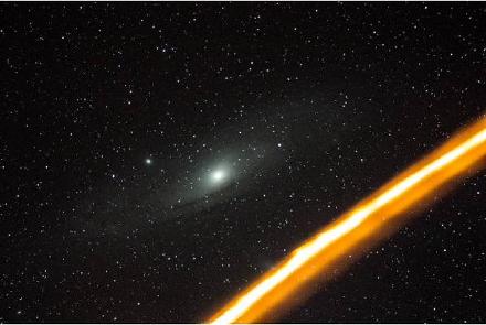 这应该是这次双子座流星雨最震撼的一张!