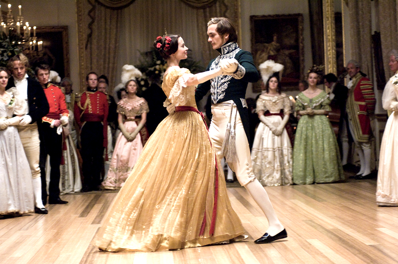 《年轻的维多利亚》the young victoria 第82届奥斯卡最佳服装设计