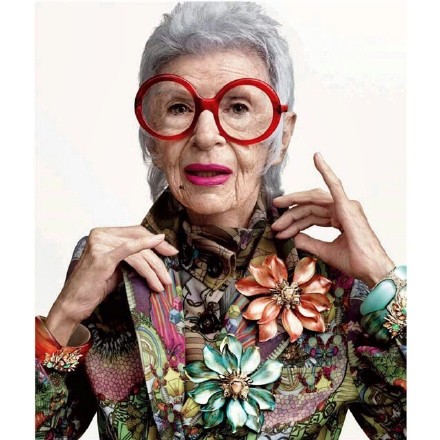 93岁的潮奶奶iris apfel 时尚不分年龄