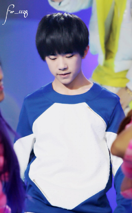@TFBOYS-易烊千玺你美好得就像漫画中的王虫师漫画育图片