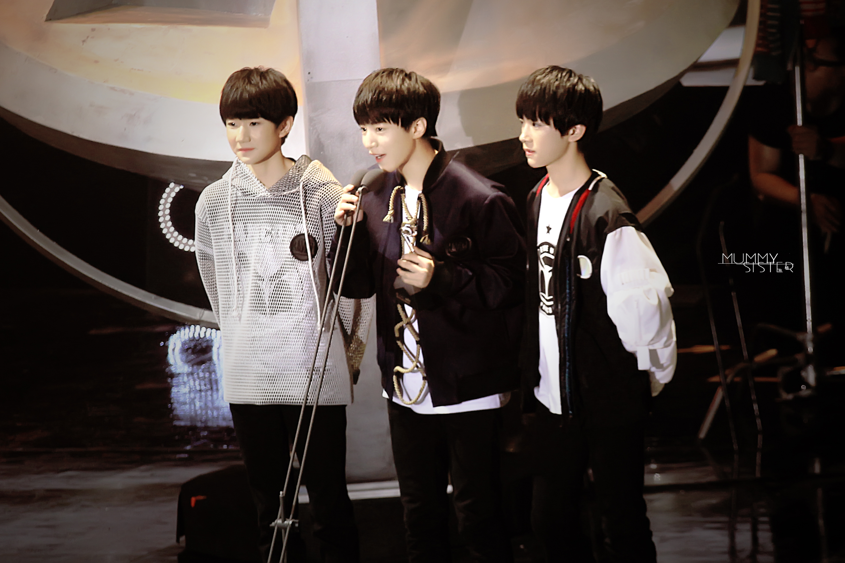 tfboys 2015qq音乐年度盛典