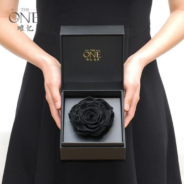 theone唯忆 黑色柳丁 永生花 礼盒 黑色玫瑰花盒保鲜花 生日礼物