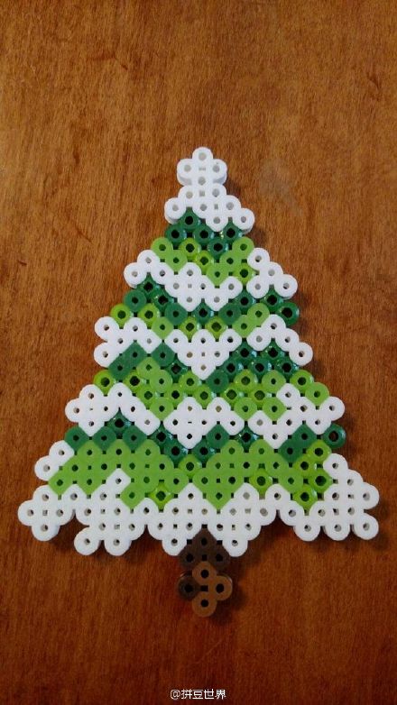 拼豆# #拼豆图纸# #拼拼豆豆# 圣诞树