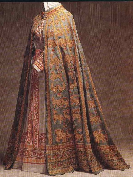 【一组1300-1400年左右意大利地区的华丽服装】 o网页链接