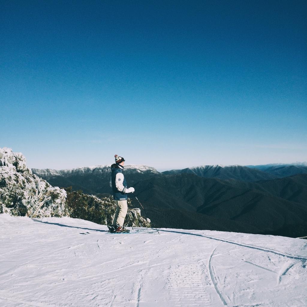 望风景的帅哥[photo by-starry