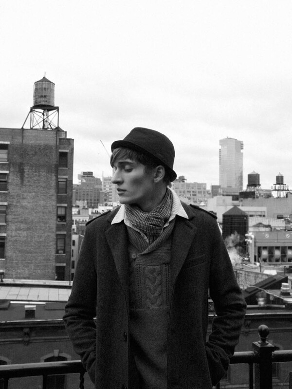 《他是龙》男主matvey lykov