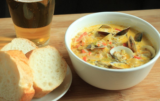 美国版蛤蜊汤 ( clam chowder ) - 以前住在青岛的时候,到了夏天人们