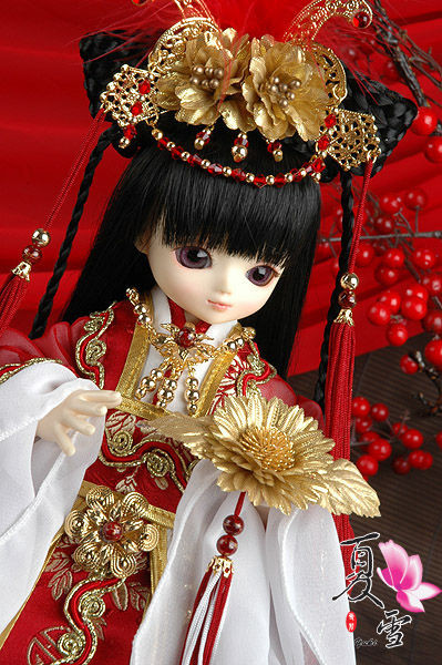 中国最贵的芭比娃娃图片