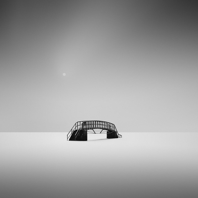 来自摄影师gavin dunbar的一组黑白极简主义的摄影作品.