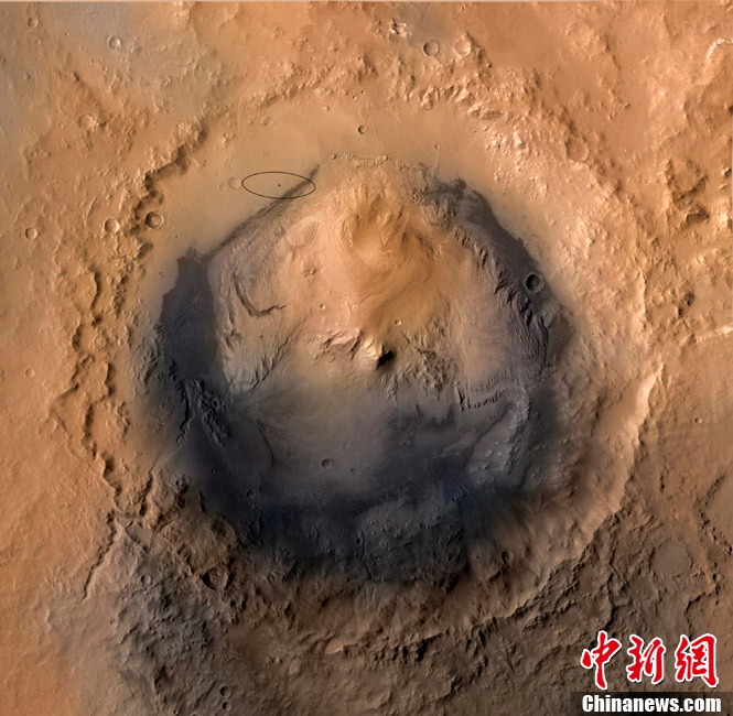 好奇号拍摄在火星着陆过程彩色照片