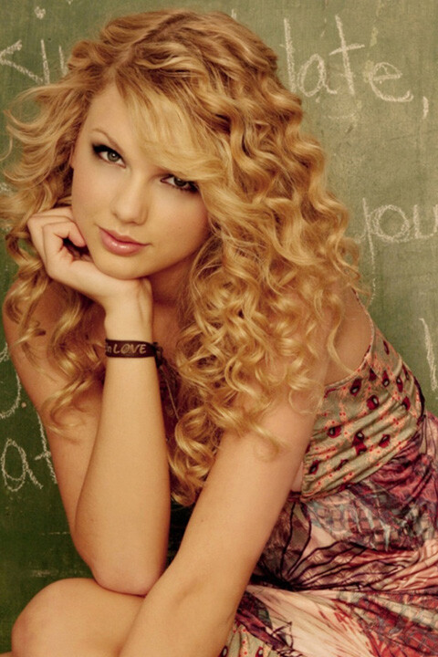 美国女歌星taylor swift泰勒·斯威夫 其实她长得蛮漂亮