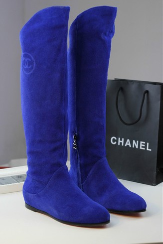 宝蓝色过膝长靴.chanel超赞!