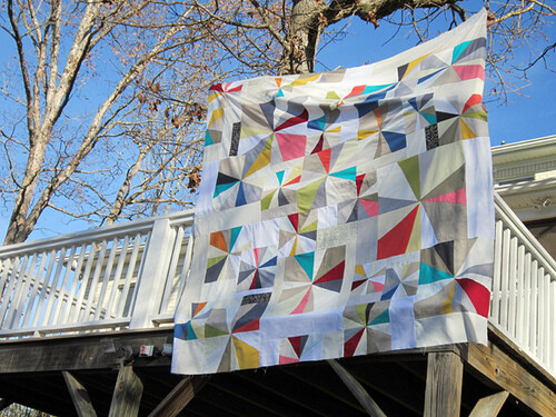 风车形状的拼布作品