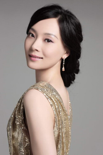 陈数,中国女演员,出身音乐世家