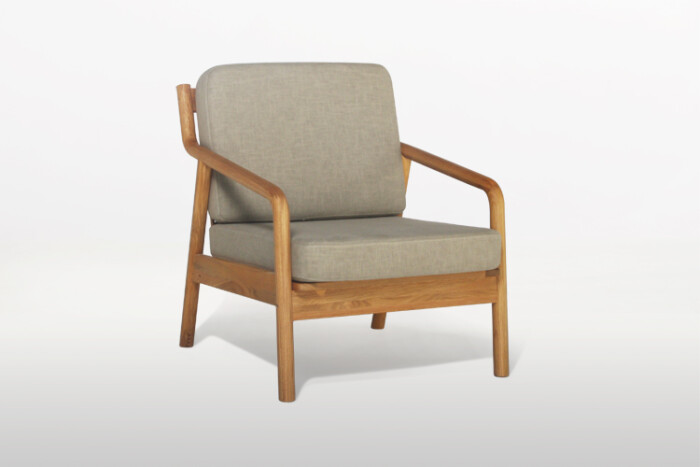 木智工坊s15扶手沙发,材质白橡木,售价约2100