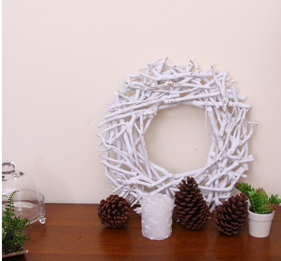 花园里需要小点缀~找些枯枝~简单小清新