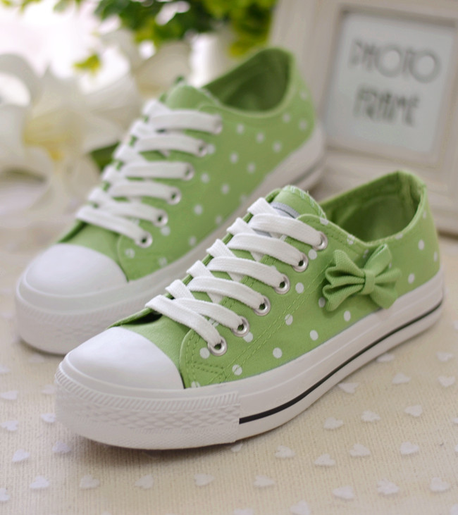 2013新款韩版低帮蝴蝶结帆布鞋圆点图案