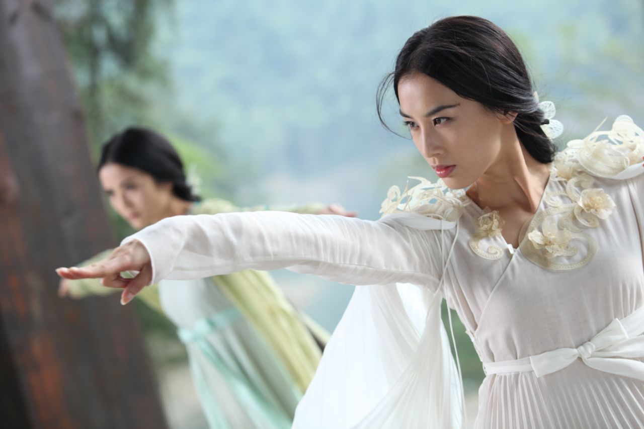 《白蛇传说》黄圣依