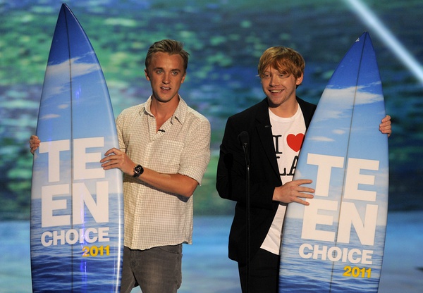 汤姆·费尔顿 tom felton 和 鲁伯特·格林特 rupert grint 两人合演