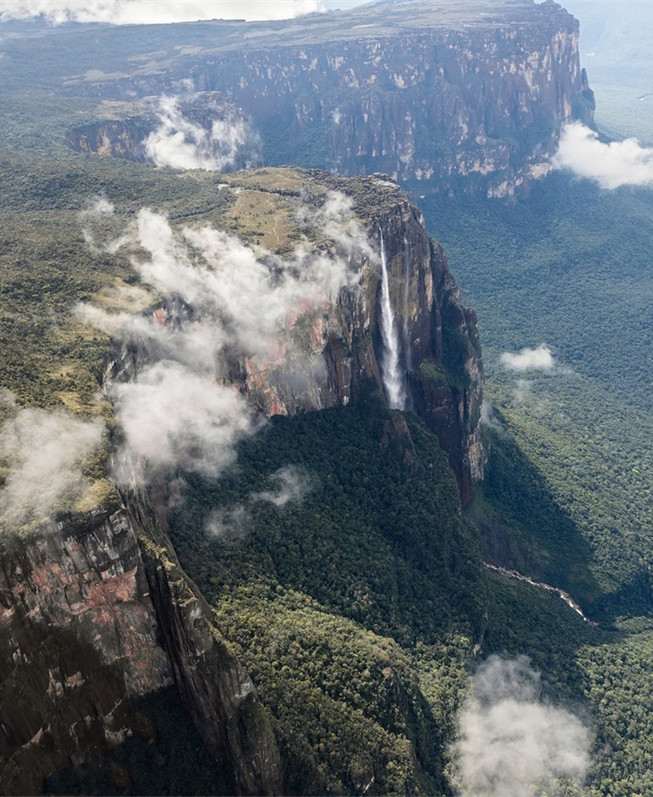 委内瑞拉天使瀑布多高图片