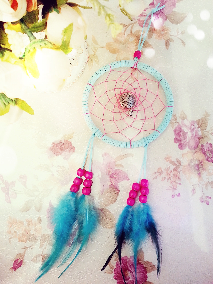 纯手工捕梦网dream catcher 喜欢的微博私信:奇古怪稀 啦啦啦~垫脚
