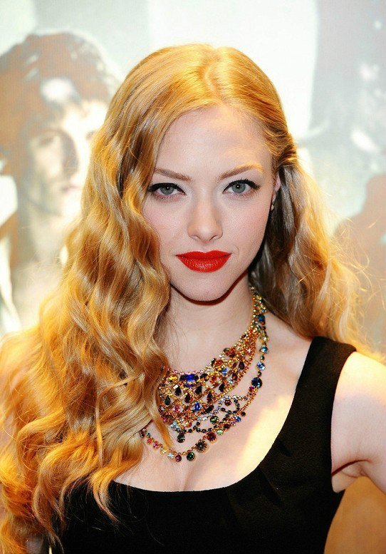 阿曼达·塞弗里德(amanda seyfried,美国人,全球一百名最美的人之一