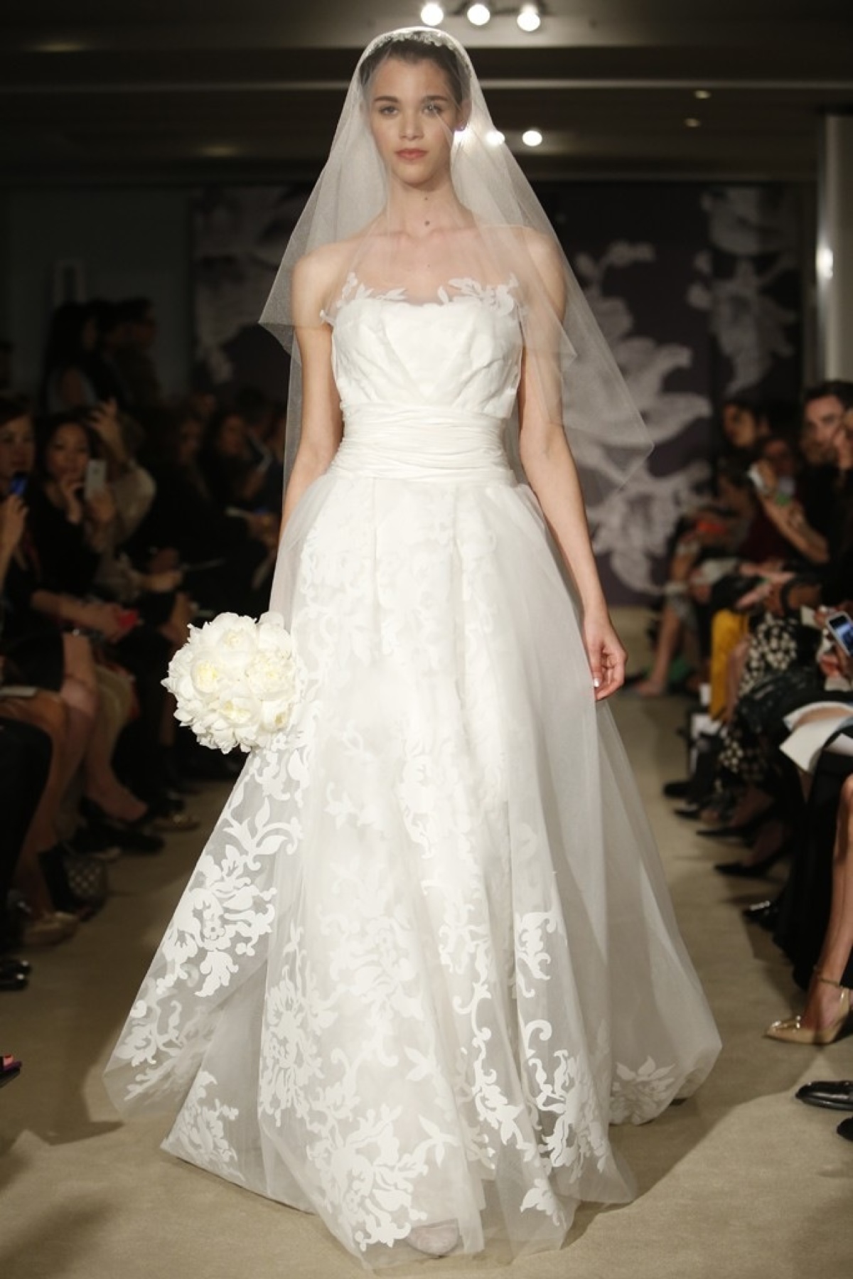 carolina herrera 2015婚纱
