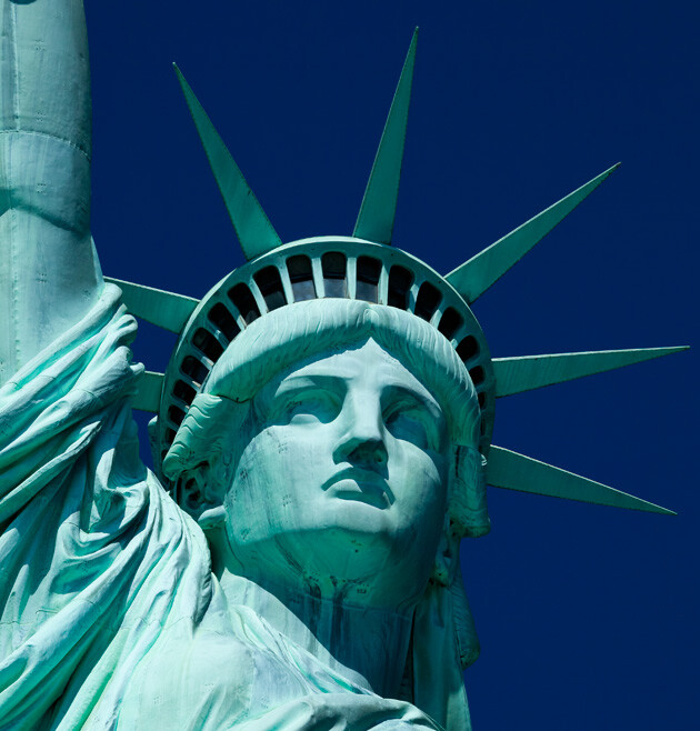 自由女神像,几乎是每个到美国旅游的中国人必去的地方