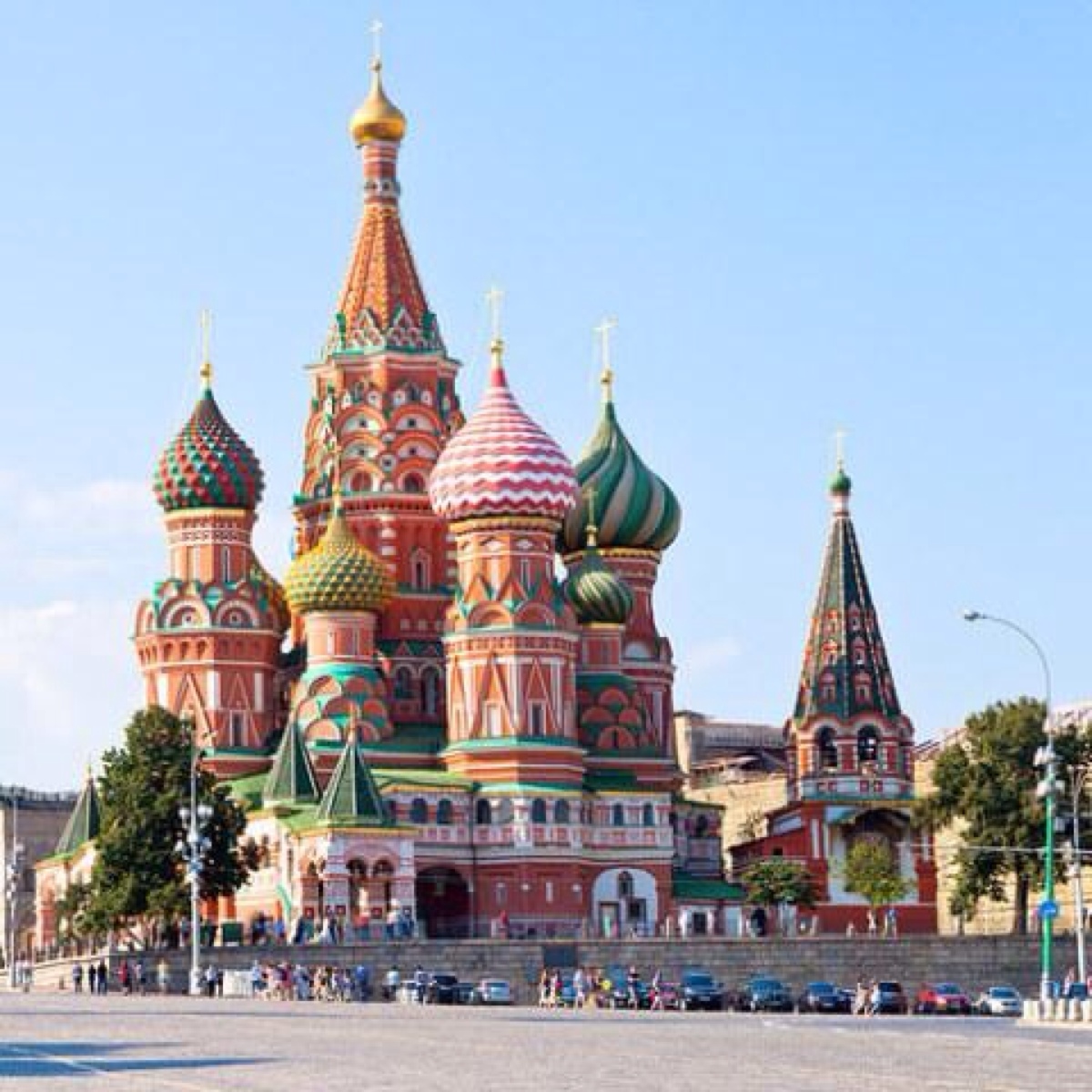 瓦西里升天教堂显示了16世纪俄罗斯民间建筑艺术风格,曾为俄罗斯东正