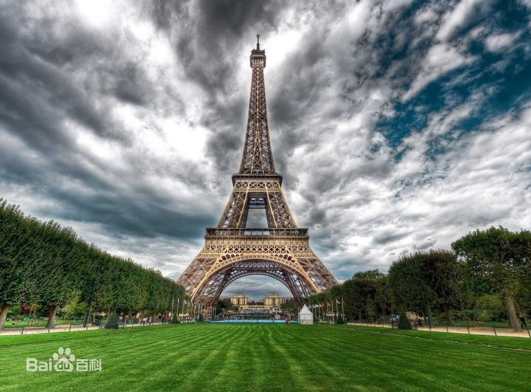 埃菲尔铁塔得名于设计它的著名建筑师,结构工程师古斯塔夫·埃菲尔