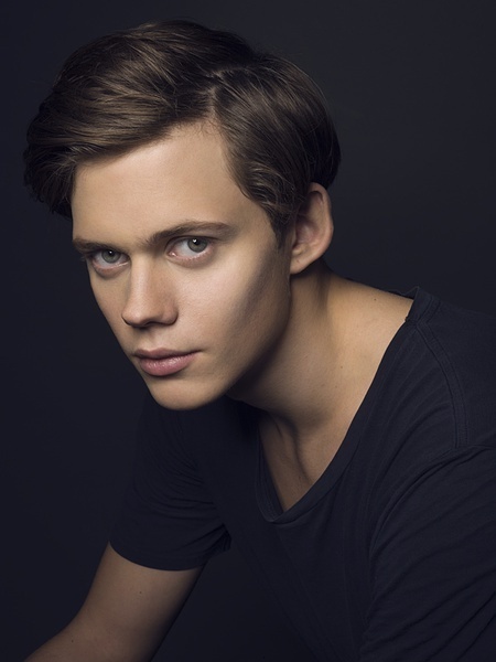 bill skarsgard