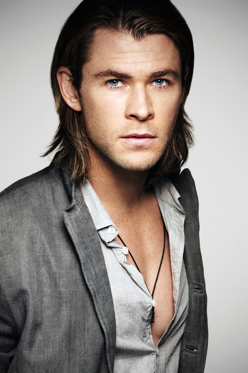 chris hemsworth