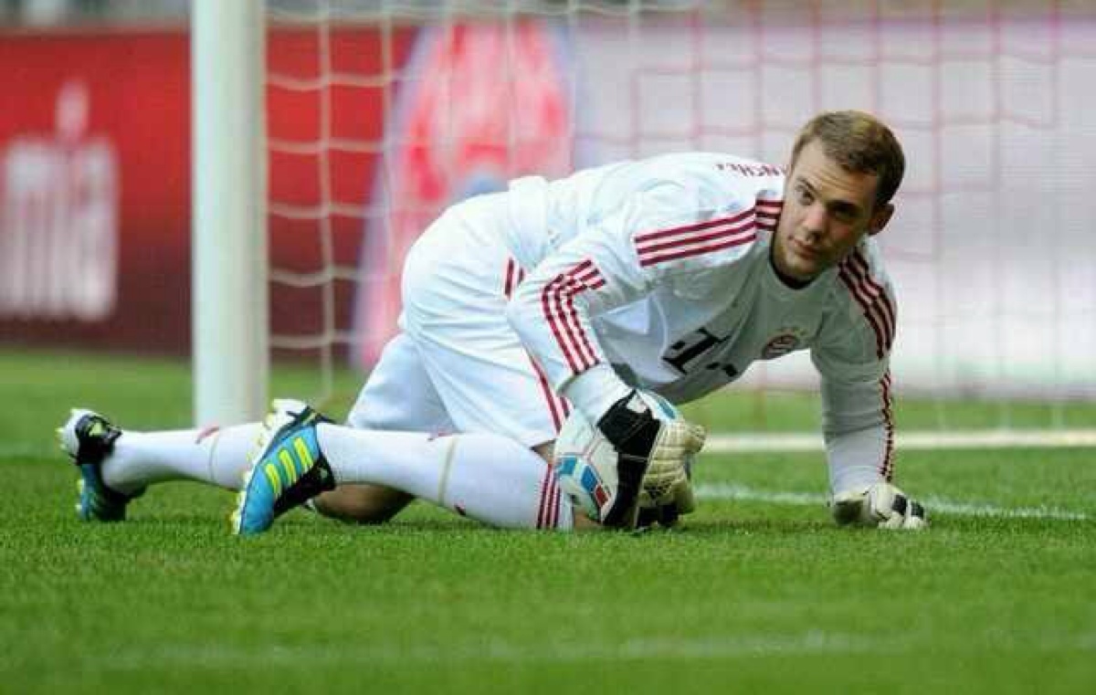 曼努埃尔·诺伊尔(manuel neuer,1986年3月27日)德国著名足球运动员