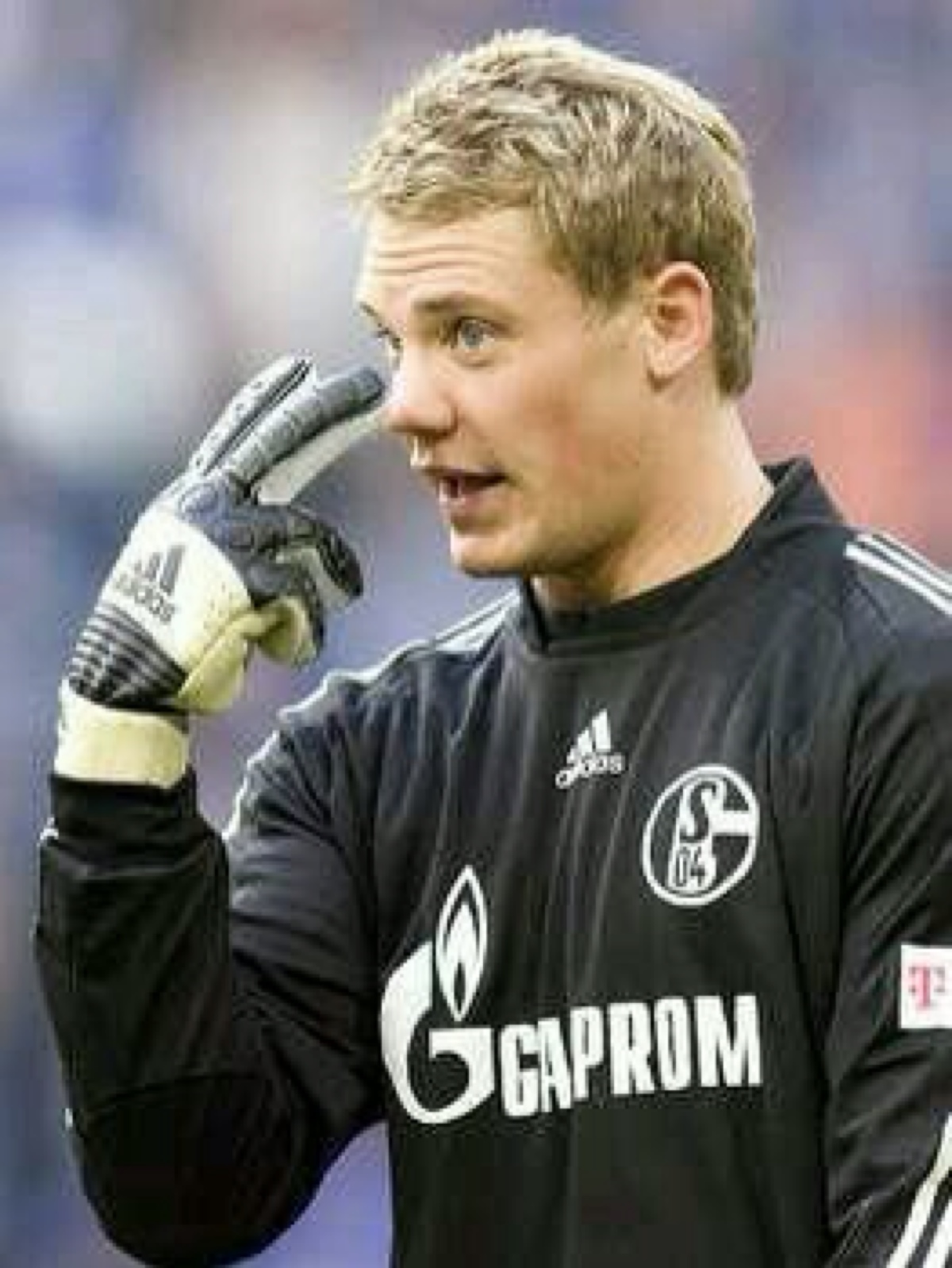 曼努埃尔·诺伊尔(manuel neuer,1986年3月27日)德国著名足球运动员