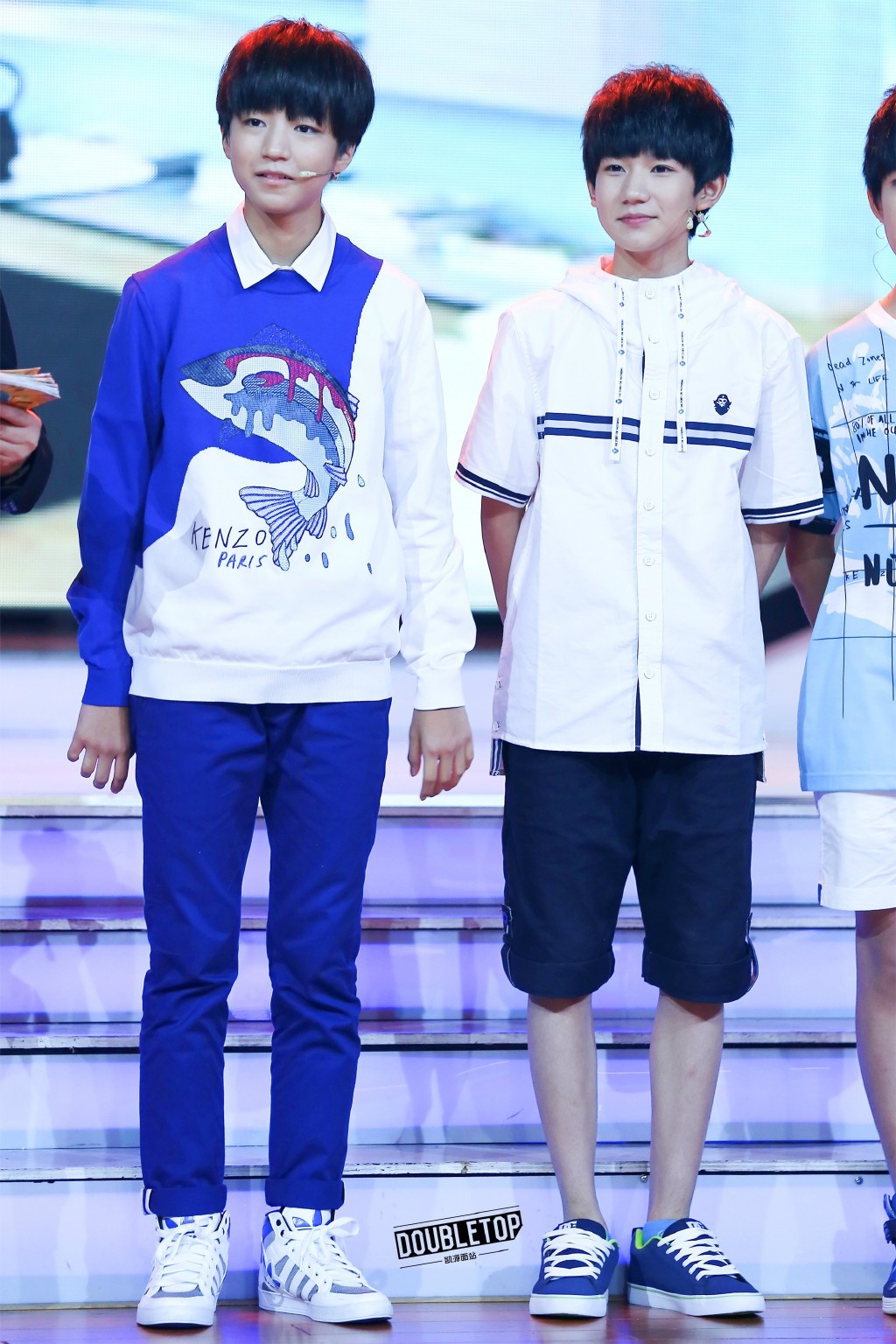 tfboys王俊凯2014.8.28深圳卫视年代秀录制 cr:logo