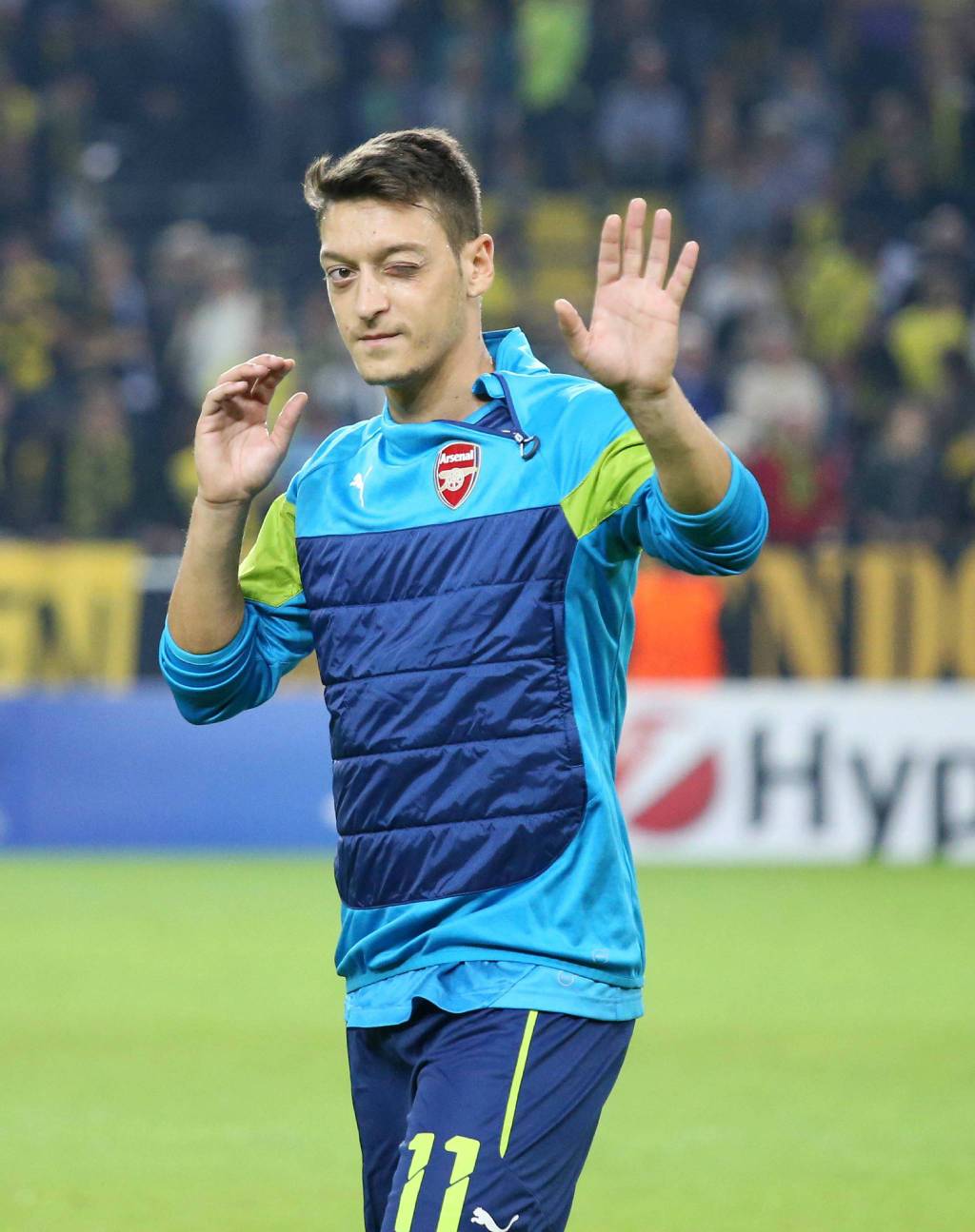mesut ozil wink狂魔